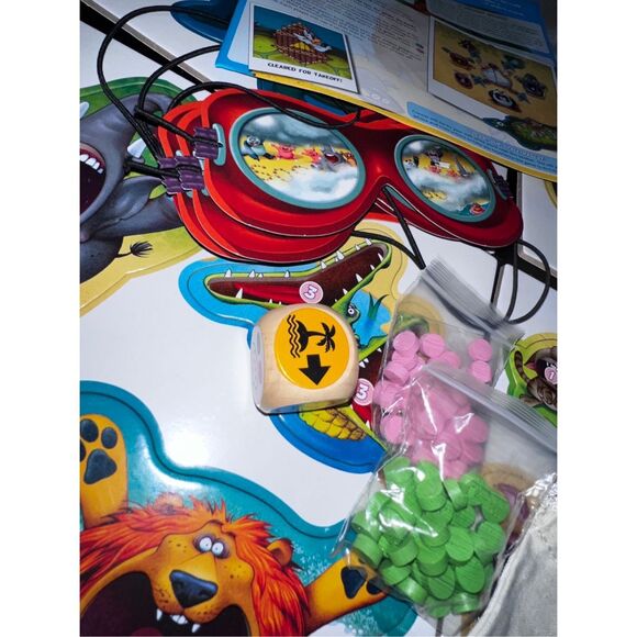 NEW Yum Yum Island Game by Asmodee Complete - Picture 2 of 4